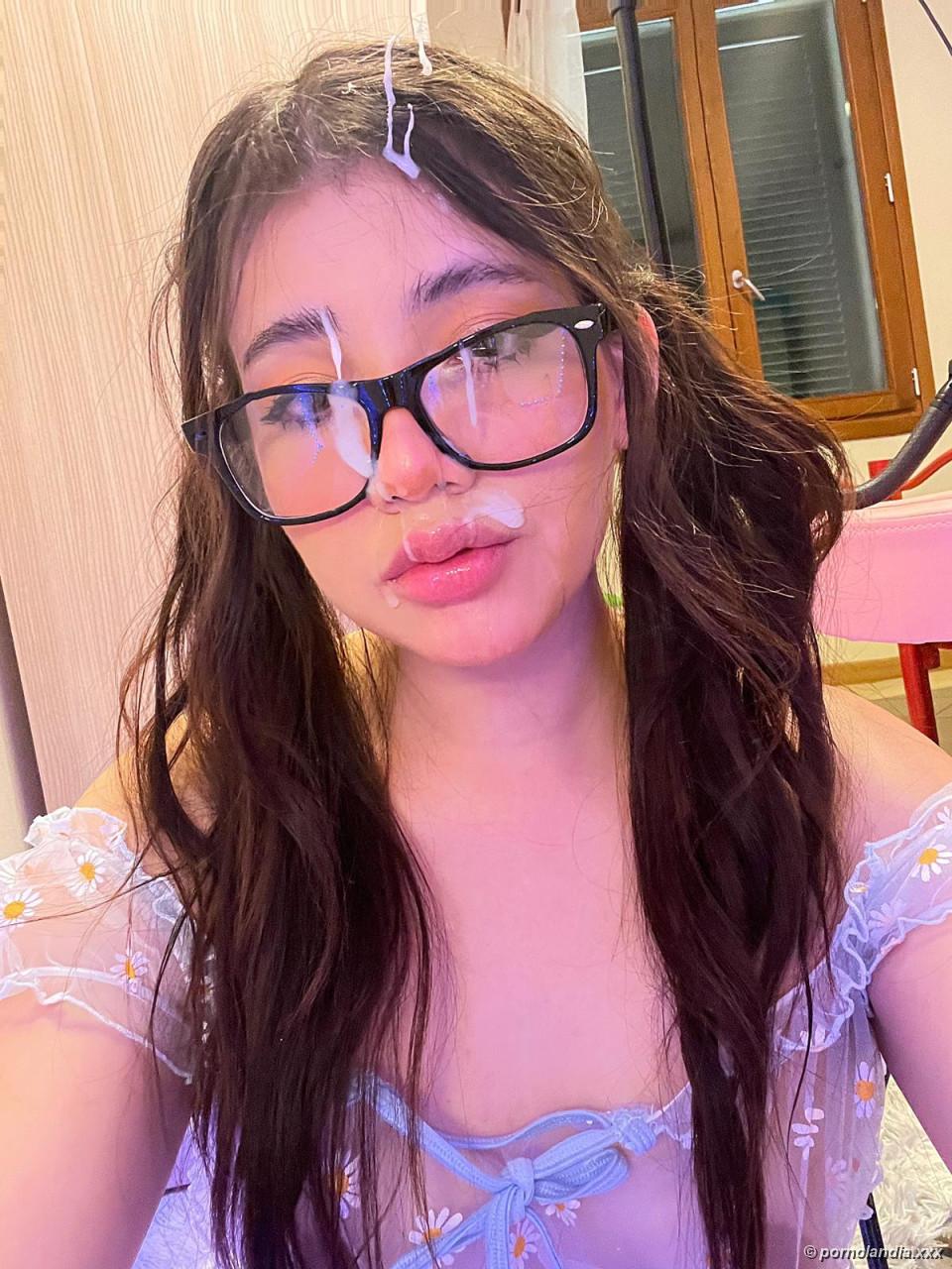 Japonesinha pelada adora gozada na cara - Foto 240056
