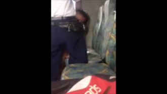 Cobrador é demitido após sexo dentro do ônibus