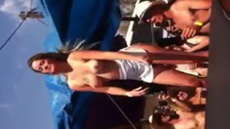 Camila Loirinha Pelada Na Festa Em Publico